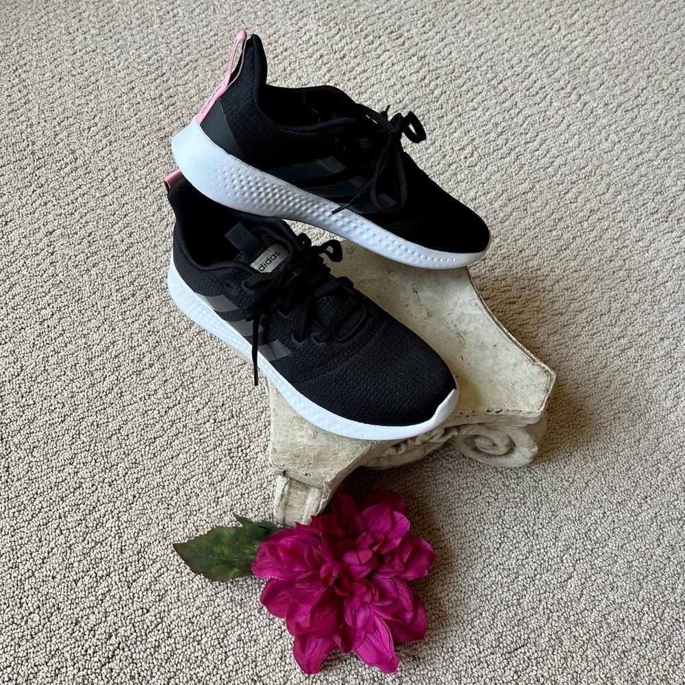 New Women Size 9 Adidas Puremotion Running Athletic Tennis Shoe Black White Pink